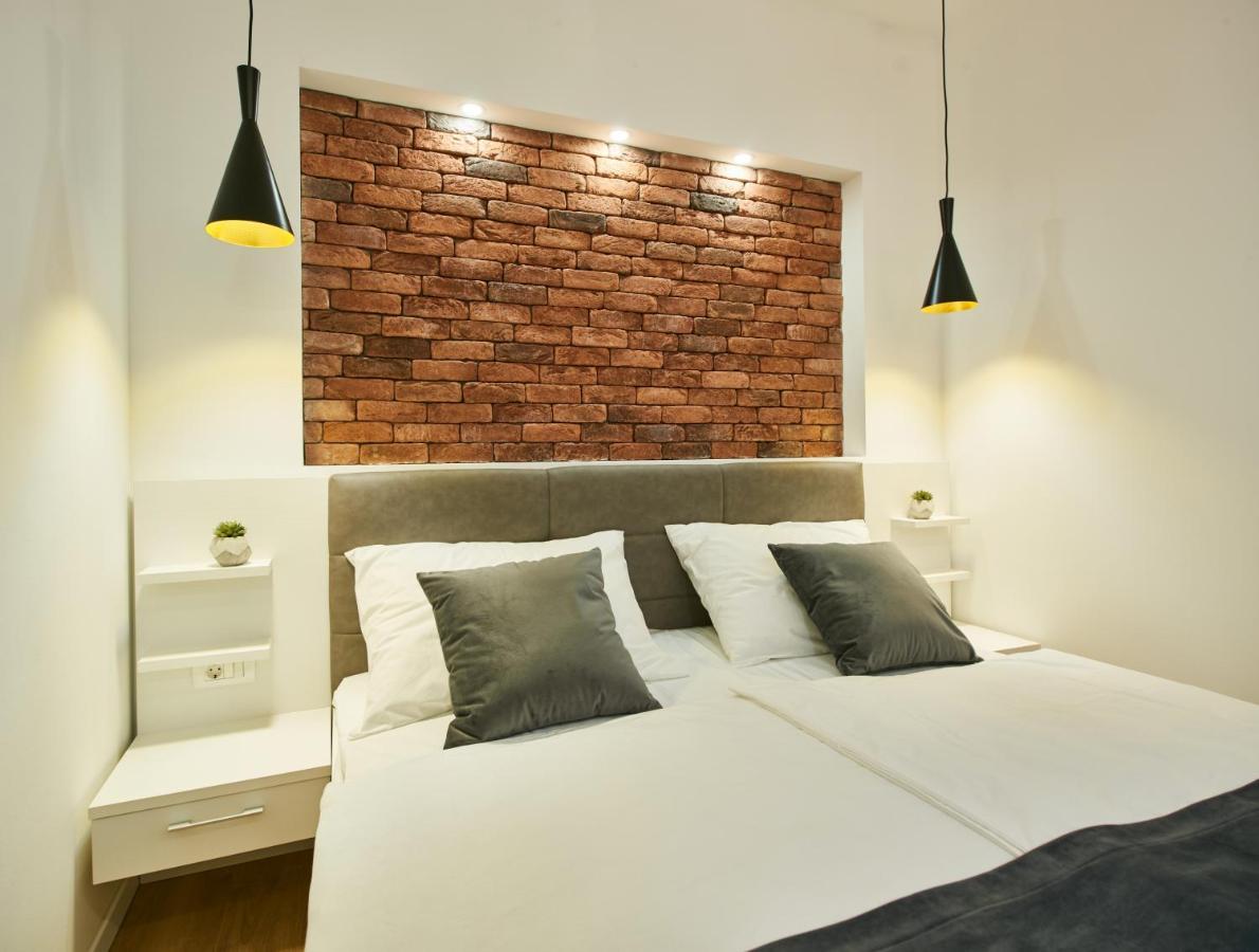 Bed Of Roses Apt 2, Premium, Designer Decorated 萨格勒布 外观 照片